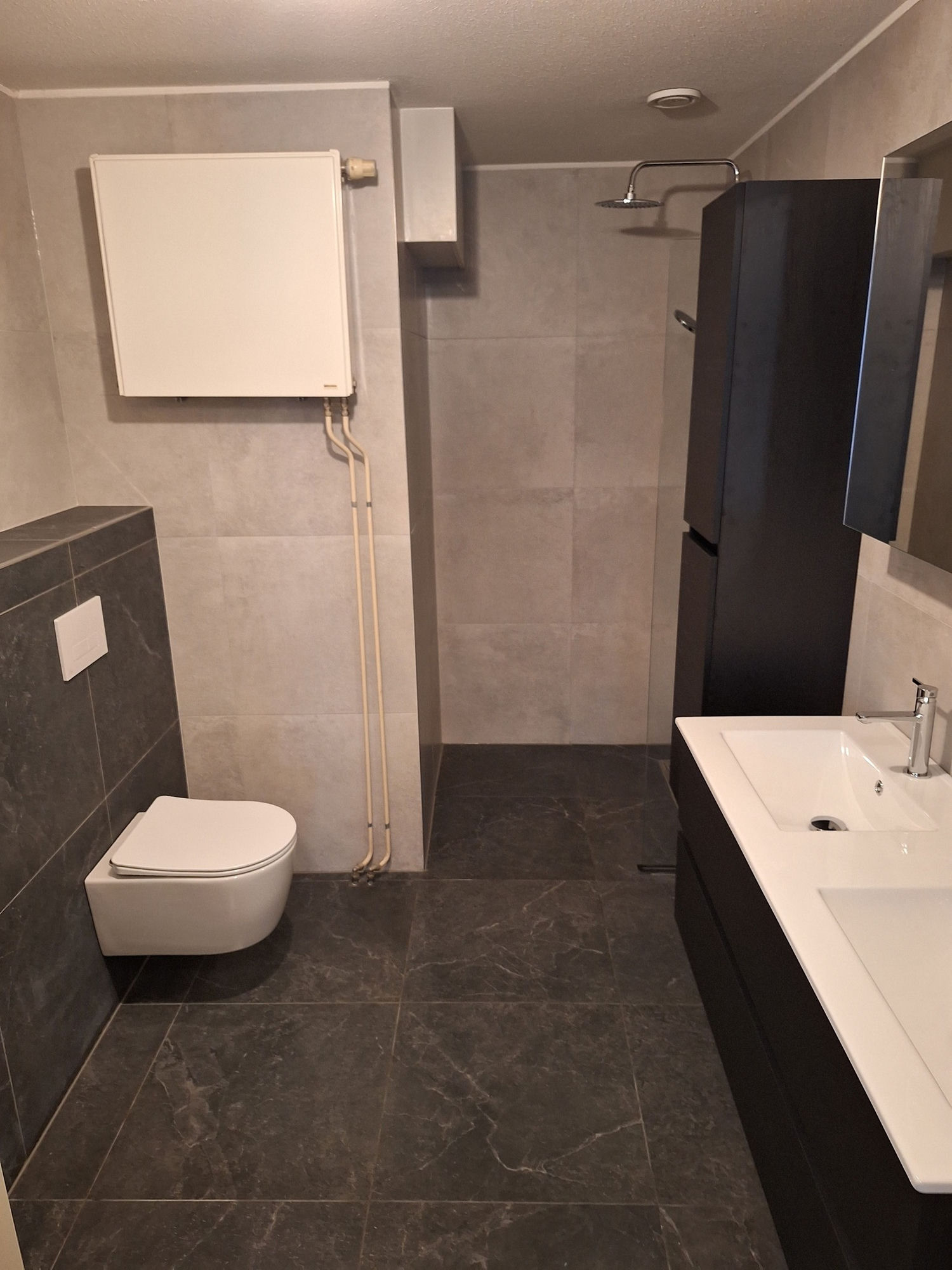 Opgeleverde badkamer